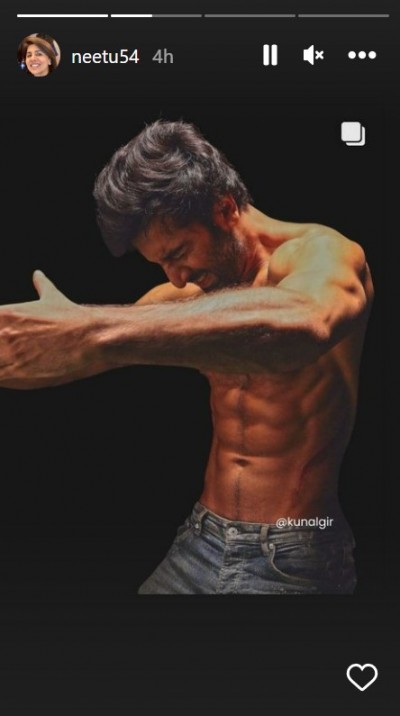 Ranbir Kapoor shows off his ripped six-pack during the Brahmastra look test