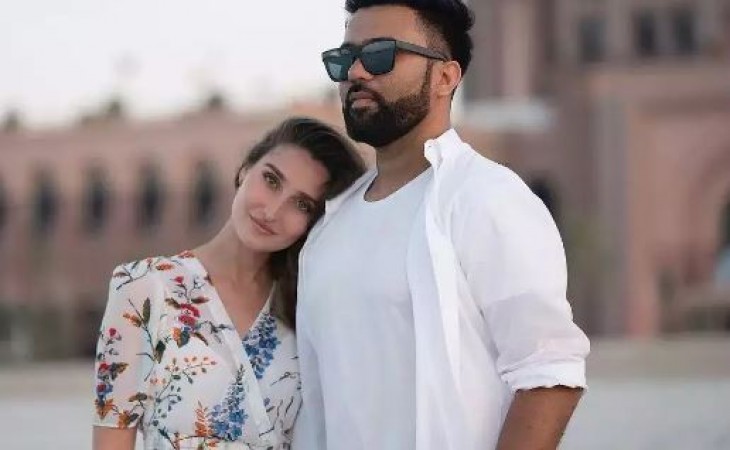 This Famous Bollywood couple welcomes a Baby Girl, Name Revealed