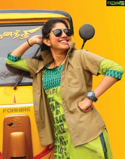 Sai Pallavi's badass look from Maari 2 is sure to amaze you!