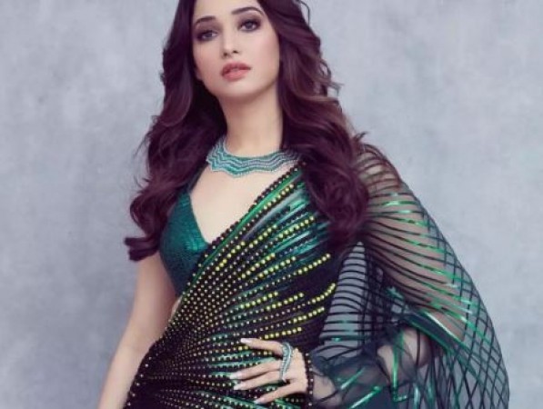 Video!! Tamannah Bhatia’s  this gesture to respect South Traditional Values on Foreign Land