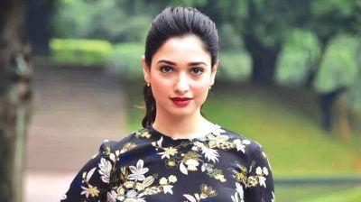 Tamannaah Bhatia warmed up the Instagram with her photos