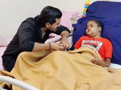 Watch, Ram Charan fulfills the wish of 9-year-old suffering from Cancer, Surprise him with the Gift