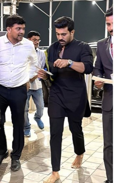 Ram Charan spotted Barefoot as he is heading to the US ahead of Oscar 2023