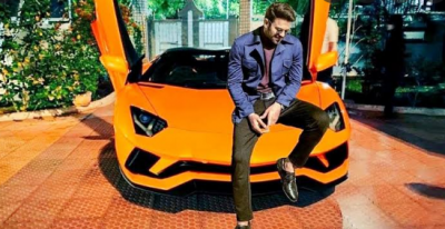 Prabhas drives Lamborghini, Fan joked “Producers: drive slowly we have invested 2000crs on you.