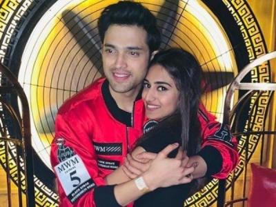 Erica Fernandes reacts on the news of dating Parth Samthaan