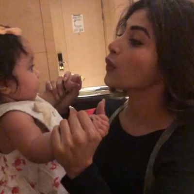 Mouni Roy playing with a little baby is the cutest thing you will see today