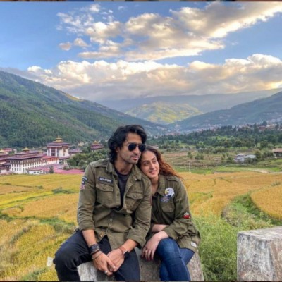 Shaheer Sheikh and Ruchikaa Kapoor’s romantic honeymoon photos from Kashmir