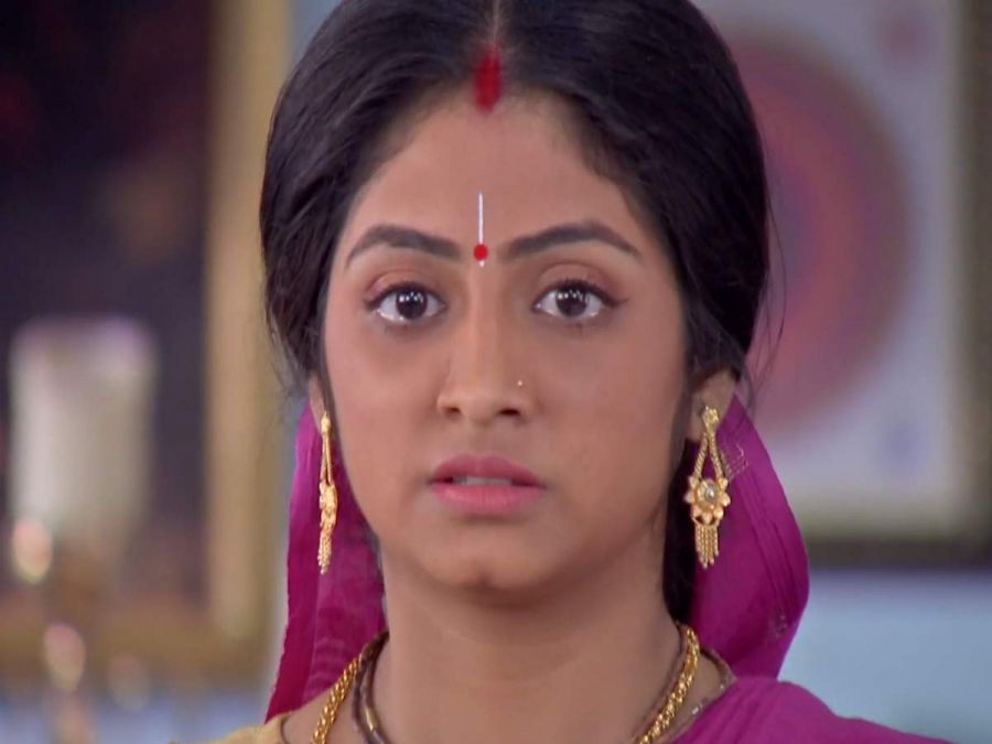 Krishnakoli 17 September 2020 Written Update: What is Disha's last request  before she turns herself in? - Zee5 News