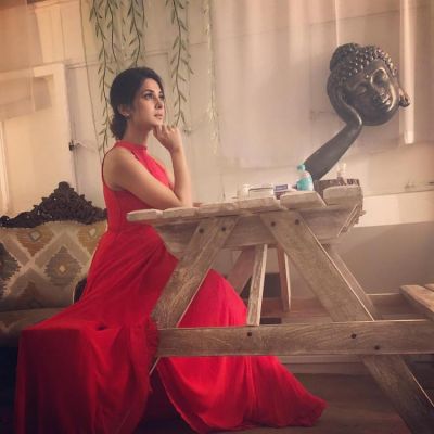Candid Pic! Jennifer Winget sizzles in her own Cannes 2018 moment
