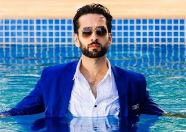 Nakuul Mehta opens up about comparisons to Ram Kapoor and Sakshi Tanwar.