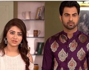 Yeh Hai Mohabbatein written update: Ruhi stands against her family to marry Nikhil