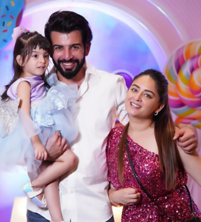 Jay Bhanushali shares a family picture as he wishes Mahhi Vij on their wedding anniversary