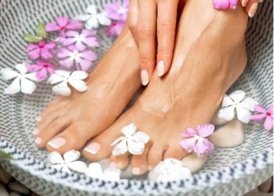 Do this work at home to remove tanning from the feet, you will get rid of it immediately