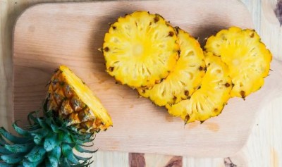 Pineapple is a very healthy fruit. Not only does this benefit your health but your skin also benefits
