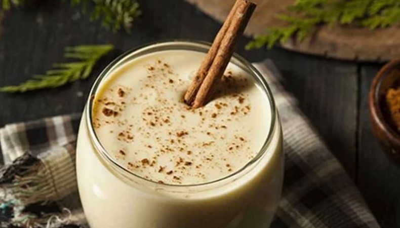 दूध में यह 5 चीजें मिलाकर पीने से सेहत को होंगे चौकाने वाले फायदे