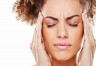 इन कारणों के चलते महिलाओं को होता है सिर दर्द, जानिए लक्षण और उपचार