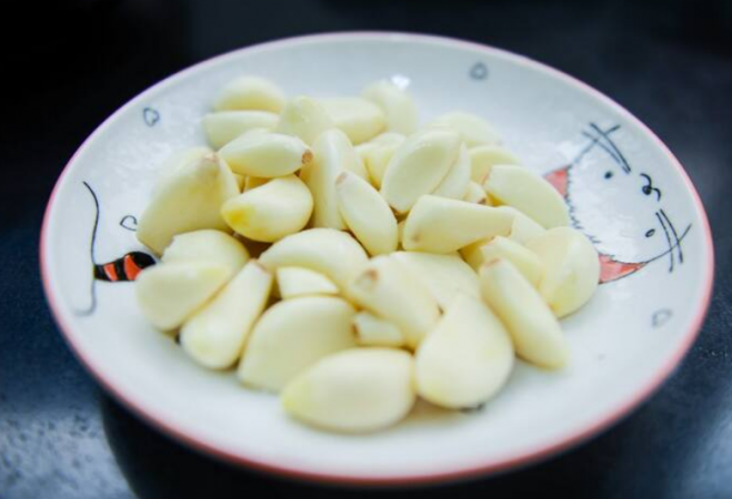 Garlic eliminates many diseases from cold to diabetes from the root