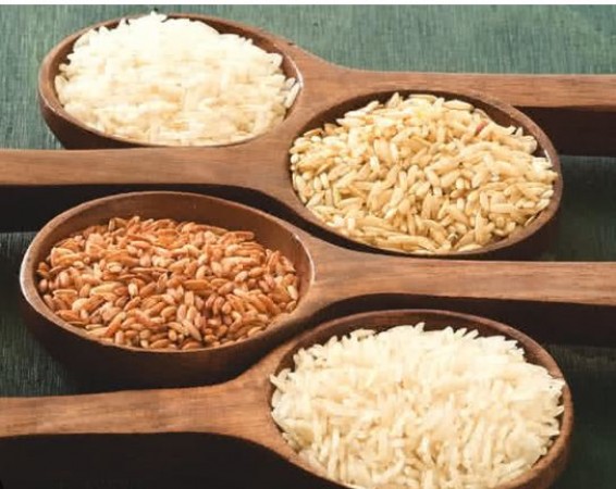 डायबिटीज के मरीज रोज खाएं 30 ग्राम कच्चे चावल, होगा ये फायदा