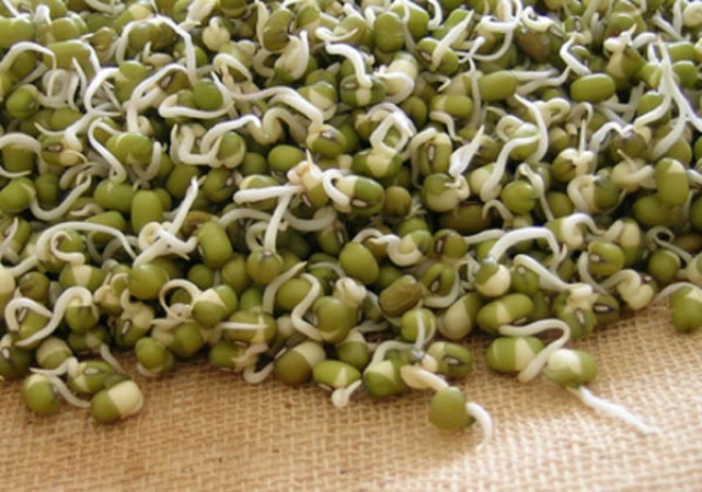 If you want to stay healthy, eat sprouted moong daily