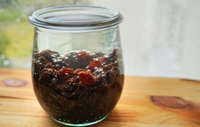 Black Raisin Water: The Remedy for Every Women's Issue - Here's How to Use It