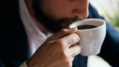 दो कप से ज्यादा कॉफी पीने से हो सकता है सेहत को नुकसान
