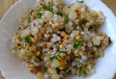 Have you also kept Navratri fast? So make Sabudana Khichdi with this easy recipe.