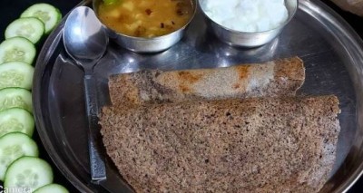 नवरात्रि में बनाए कुट्टू का डोसा, खाने वाले करेंगे तारीफ़