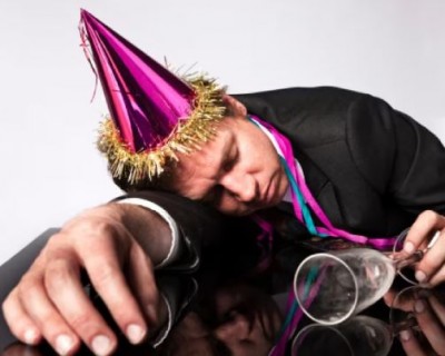 Relieve Hangover After New Year's Party with These 4 Tips