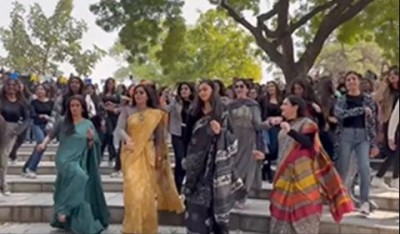 DU professor dances to 'Jhoome Jo Pathaan', everyone surprised to see VIDEO