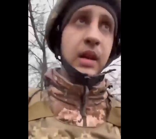 Ukraine soldier makes emotional video for parents, people cry after ...