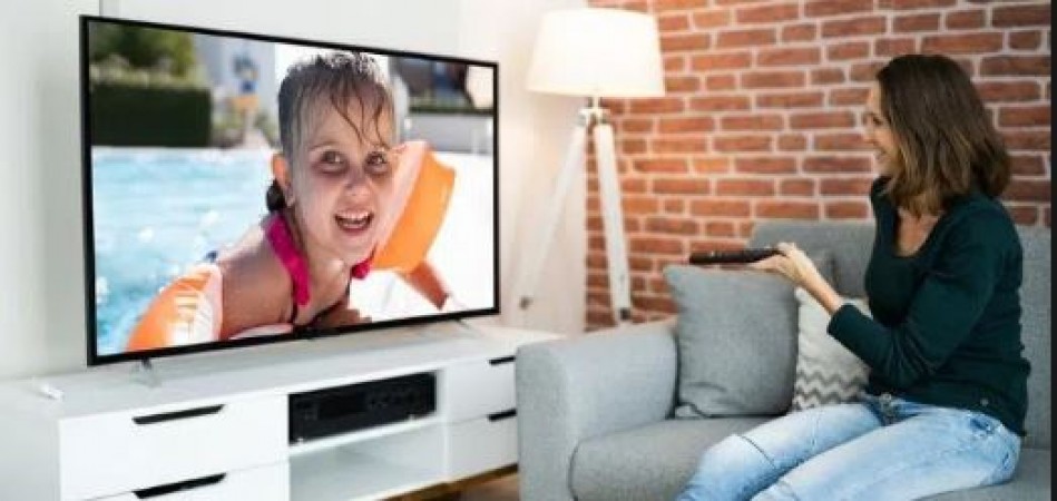 Watching tv for long hours can dangerous disease