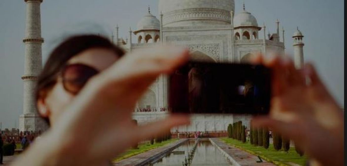 Here are India's popular selfie destinations