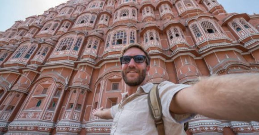 Here are India's popular selfie destinations