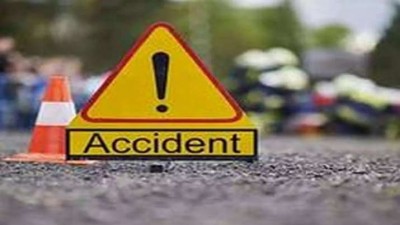 A lorry and bus collided in Khammam district, Bus driver died ,8 injured