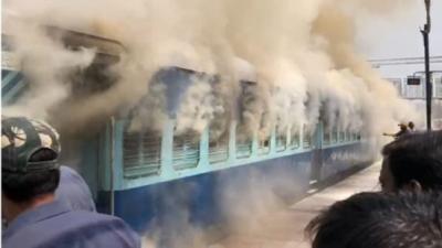 Charminar Express catches fire in Nampally railway station