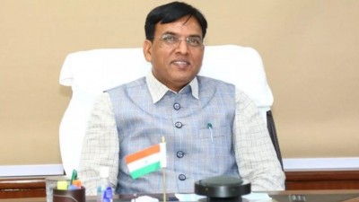 Ayushman cards will be 'Co-branded', carrying logos of centre, state: Mandaviya