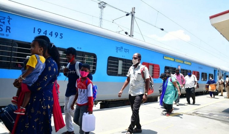 Covid-19: Railways imposes 21 Lakh  fine for not wearing masks in rail premises, trains