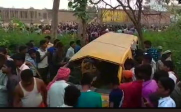 13 children killed in bus-train collision in UP, CM announces 2 lakhs ex-gratia