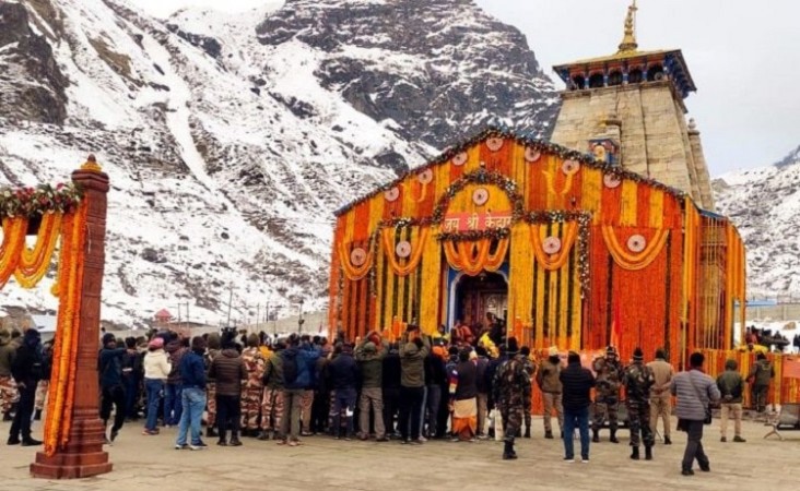Doors open for Badrinath Dham, First puja done in name of PM Modi