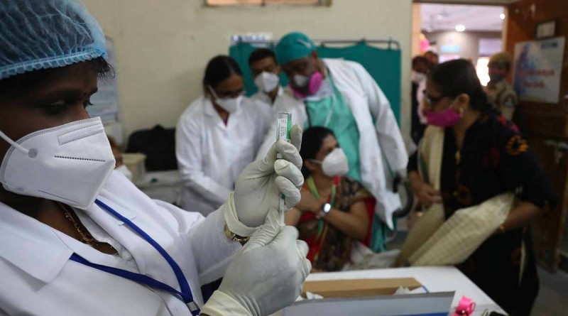 तेलंगाना में वैक्सीन सेंटर से आई चौंकाने वाली रिपोर्ट, मामला जानकर हो जाएंगे हैरान