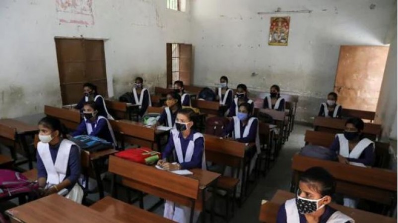 Schools in Punjab open with COVID-19 protocols in place