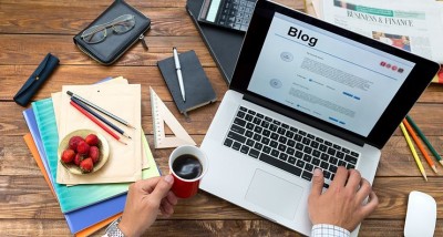 How to Earn Money Through Blogging: A Comprehensive Guide