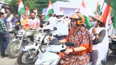 MPs take out Tiranga bike rally from Red Fort to Vijay Chowk