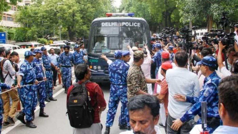 INDIA bloc protest march against EC halted by Delhi police, top leaders including Rahul Gandhi detained
