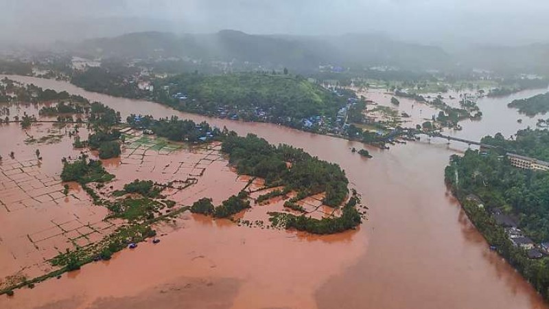 तमिलनाडु में बारिश के कारण कई जिलों में बाढ़ की चेतावनी