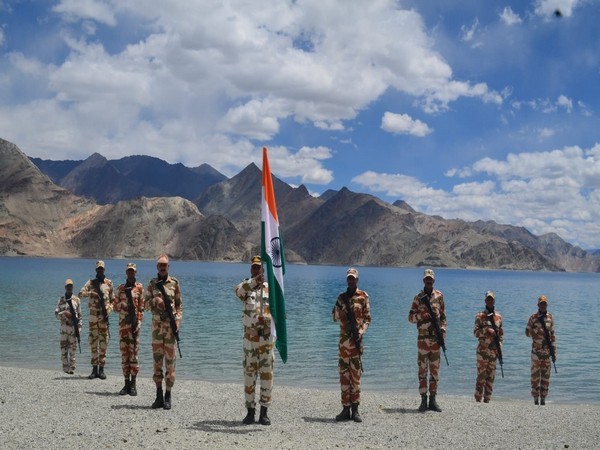 Independence Day: ITBP personnel celebrate at banks of Pangong