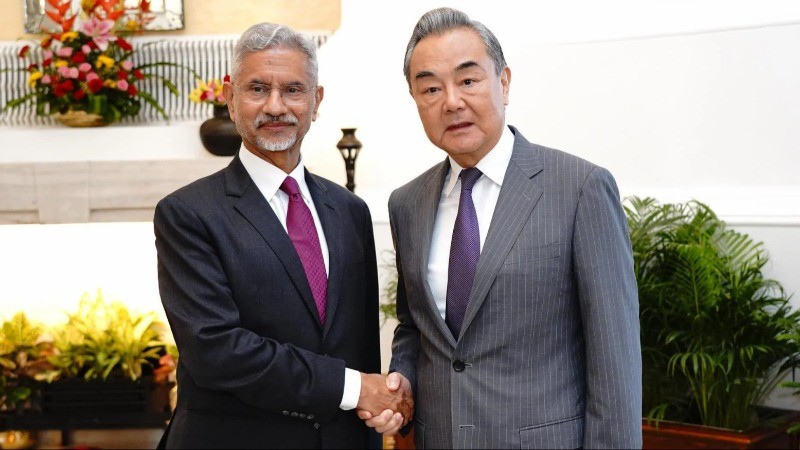 China agrees: Will supply fertilizer, rare earth and tunnel machines to India