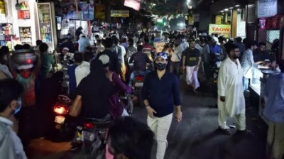 No more 8 pm restriction for Delhi markets! Traders' body request accepted