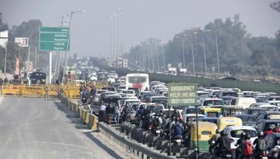 किसानों के प्रदर्शन से दिल्ली में हुआ हाई ट्रैफिक जाम