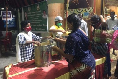 Chennai corporation to offer free food to 26 lakh slum dwellers for 8 days